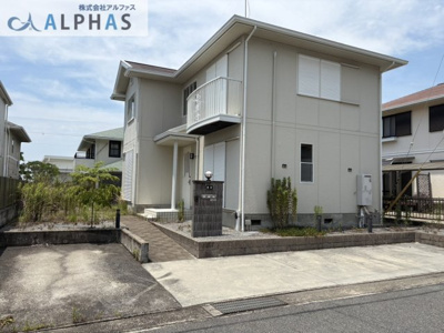 【外観】 | 三木市志染町青山一丁目　一戸建て | ■大和ハウス施工物件♪
■２台駐車可能♪※車種による