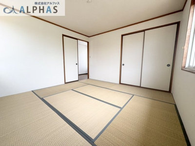 【和室】 | 三木市志染町青山一丁目　一戸建て | ■すぐ横になれる和室は、みんながほっと一息つける空間です♪