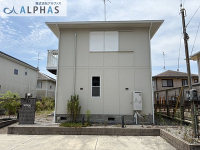 【外観】 | 三木市志染町青山一丁目　一戸建て | ■公園が近く、子育て家族に嬉しい緑豊かな環境です♪