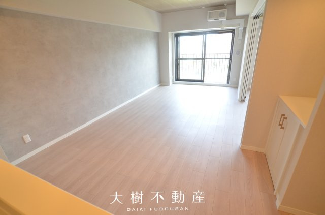 【居間・リビング】 | ライオンズマンションかしわ台　2階　3LDK　リフォーム済み【仲介手数料無料】