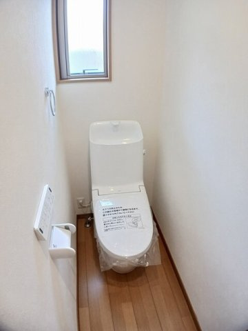 熊本市中央区黒髪５丁目のアパートのトイレ|ゆったりとした空間のトイレです