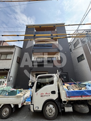 HALIOS RESIDENCEの外観|HALIOS RESIDENCE　エントランス