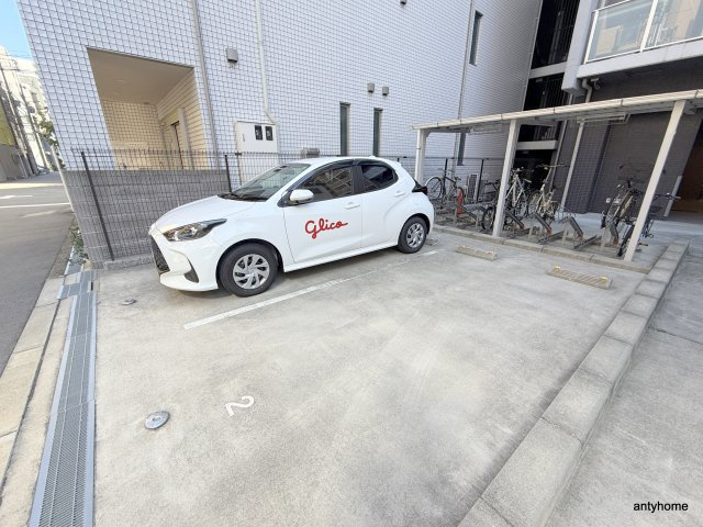 ジアコスモ江戸堀パークフロント　仲介手数料無料の駐車場
