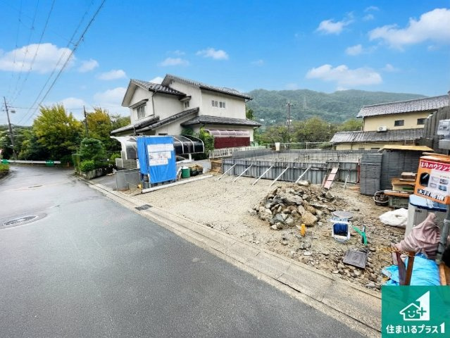 京都市西京区大枝北沓掛町　第1期　新築一戸建ての前面道路含む現地写真|現在建築中！落ち着いた街並みで新生活を始めることが出来そう！周辺の物件も併せてご紹介させて頂きます！
