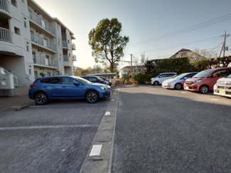 【駐車場】