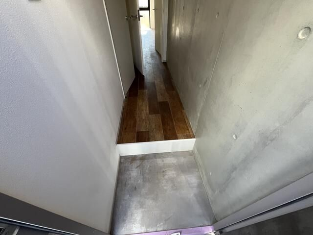 ＰＲＯＰ　ＳＡＮＧＥＮＪＡＹＡの玄関