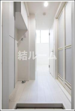 新宿区大久保１丁目の賃貸マンションの玄関|別号室参考写真