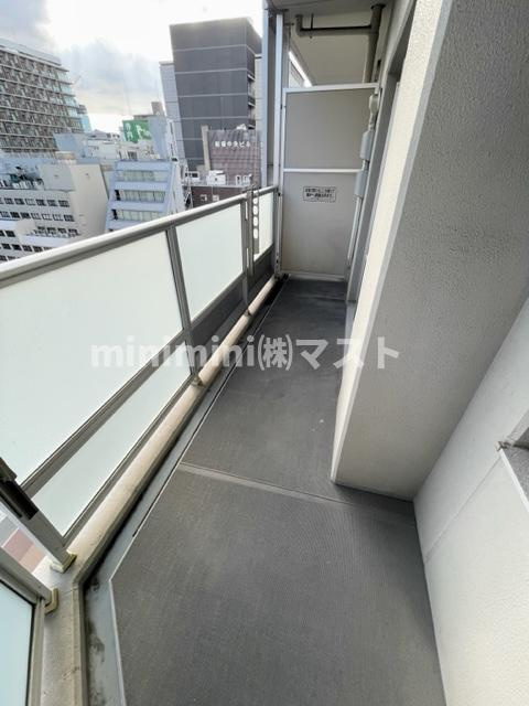 プレミスト堺筋本町ラディーナのバルコニー