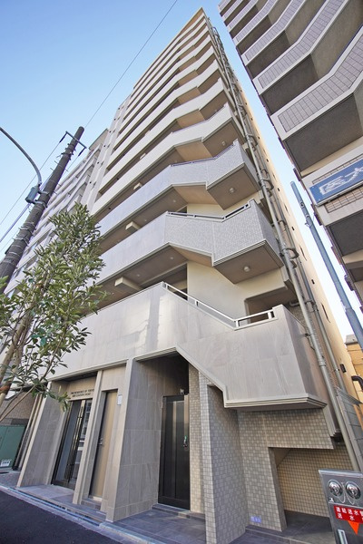 荒川区東日暮里１丁目の賃貸マンションの外観