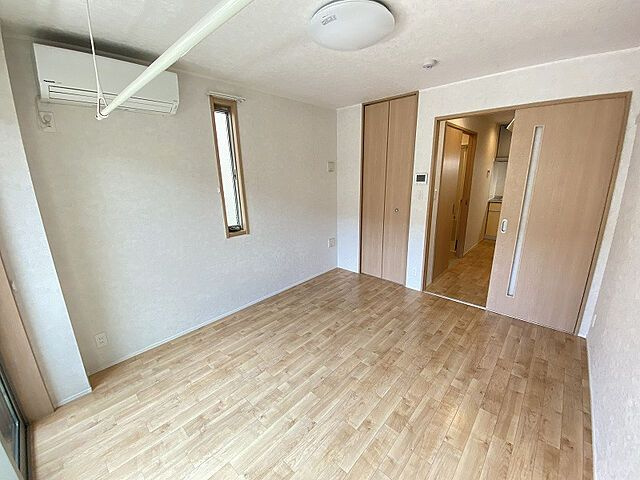 レイ　レ　ラヴィの寝室