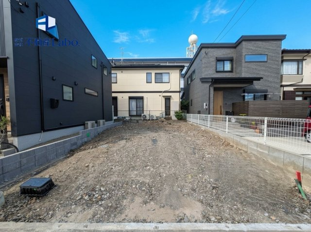 リーブルガーデン　駿河区高松2丁目　全1棟