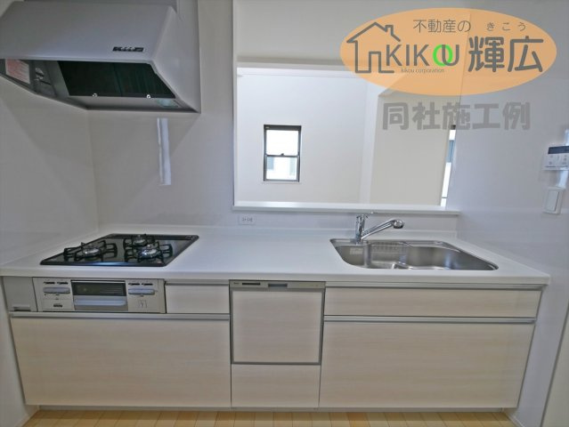 加古川市野口町坂元（全3棟）2号棟のキッチン|同社施工例です。