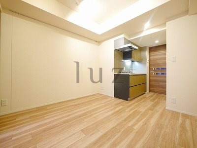 ザパークハビオ横浜東神奈川の居間・リビング