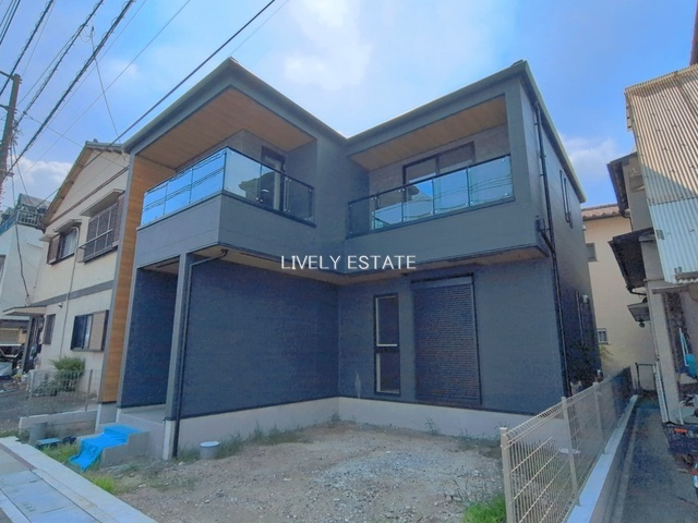 草加市長栄4丁目 新築分譲住宅の外観