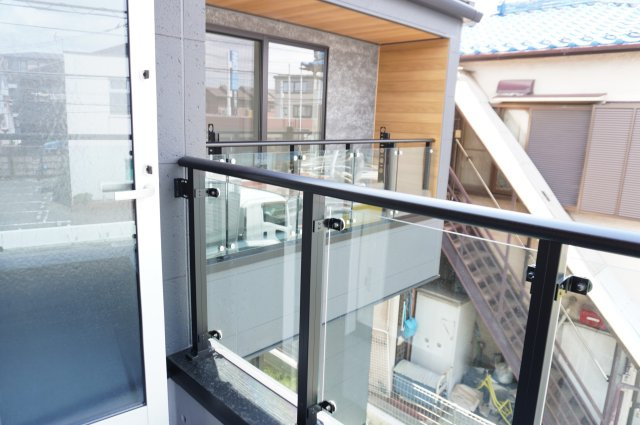 草加市長栄4丁目 新築分譲住宅のバルコニー