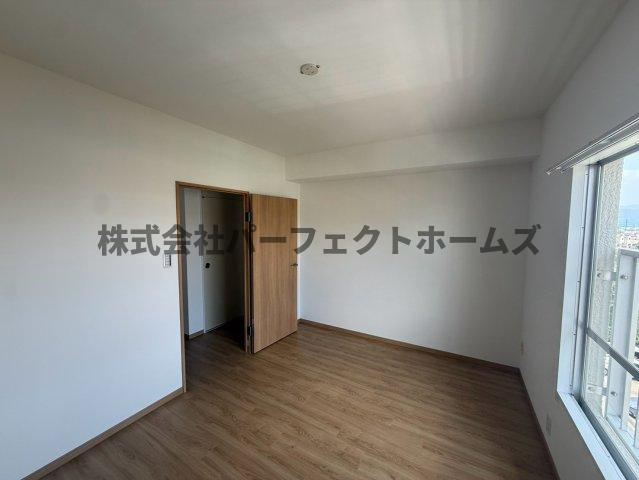 山田池パークハイツ1の洋室|個人の部屋や寝室として使える洋室です