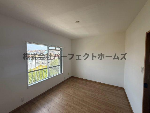山田池パークハイツ1の洋室|使い勝手のいい洋室です