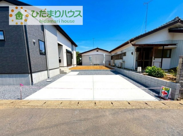 【駐車場】 | 土浦市板谷6期　新築戸建 | マイホームなら駐車場代がかかりません！しかも、自宅の駐車場で洗車ができます！今までコイン洗車に行っていた手間も省けて、節約にもつながります(^^♪