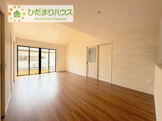 【居間・リビング】 | 土浦市板谷6期　新築戸建 | 早くお仕事終わらせて、家に帰りたくなるようなリビングです(^^♪