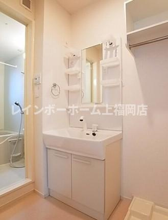 ルミナス-Kの洗面所|コンパクトで使いやすい洗面所