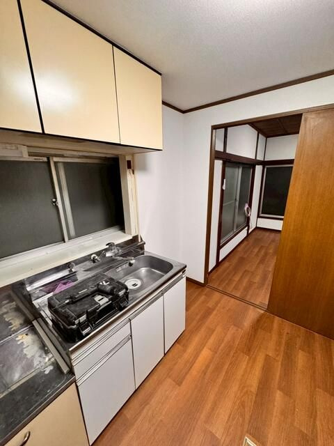 板橋区西台２丁目１６番・戸建のキッチン