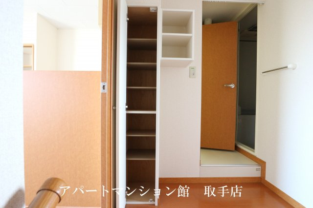 レオパレスメルベーユの収納