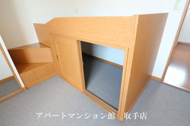 レオパレスメルベーユの収納