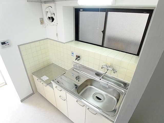 KY上沢のキッチン|入れ替え済みのキッチン。ガスコンロ取付可能