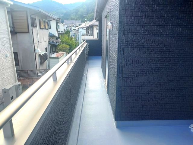 宝塚市光ガ丘2丁目新築一戸建てのバルコニー