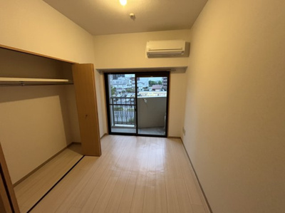 【居間・リビング】 | 門司港レトロプリンセス | ◆不動産すまラボの新プラン◆入居時の費用負担が0円で入居可能♪お気軽にお尋ねください♪