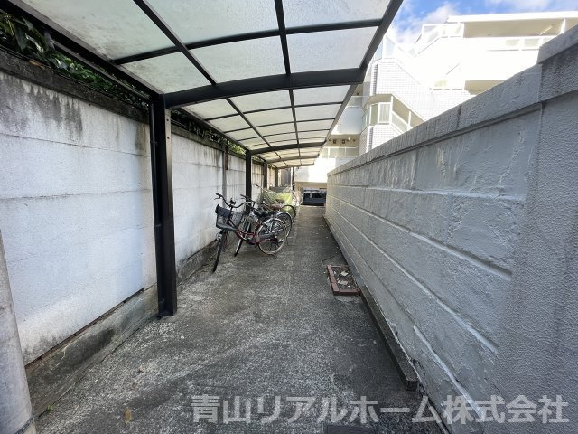 【その他共用部分】 | ハイシティ表参道 | 駐輪場
