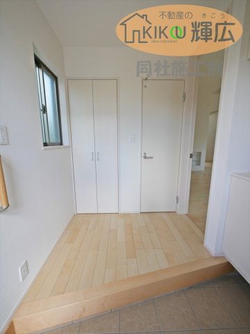 加古川市野口町坂元（全3棟）3号棟の玄関|同社施工例です。