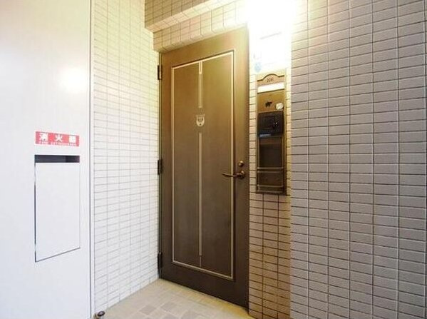 ラ・フォルテ西神中央1番館の玄関