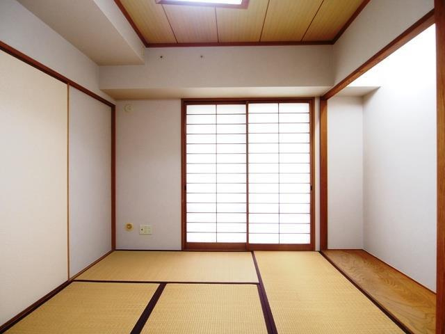 ラ・フォルテ西神中央1番館の和室