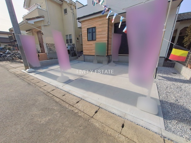 越谷市千間台東2丁目 新築分譲住宅の駐車場