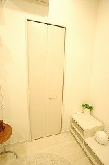 アラモード百年橋の玄関