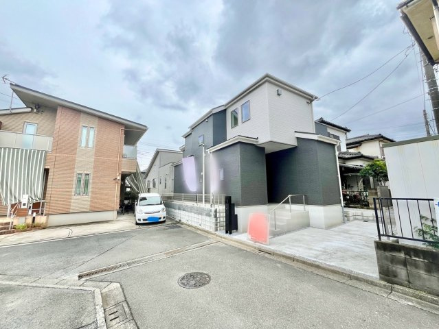 【仲介手数料無料】ふじみ野市苗間1期1棟―新築分譲住宅―全1棟―の外観|南採光で日当たりも良好。生活を彩る設備、豊富な収納が揃う邸宅！快適な住まいで《ワンランク上》の生活が送れます♪