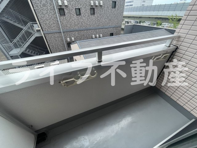アベニューリップル長田Ⅱのバルコニー|陽当たり良好なバルコニーです