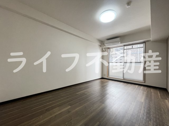 アベニューリップル長田Ⅱの洋室|明るい洋室です
