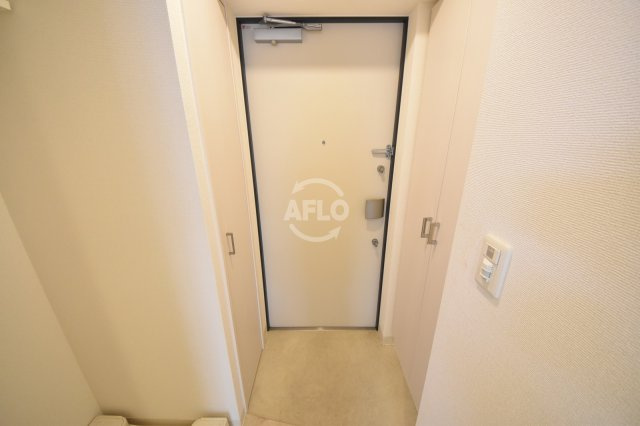 エステムコート梅田・天神橋IIグラシオの玄関|エステムコート梅田・天神橋ＩＩグラシオ　玄関