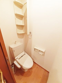 【トイレ】 | ポワソン | 落ち着いたトイレです