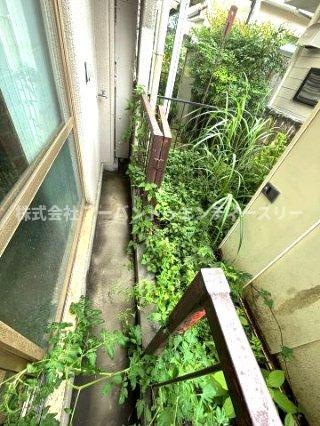 ドゥエリング三愛東青梅のバルコニー