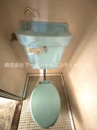 ドゥエリング三愛東青梅のトイレ