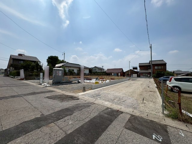 【商談中】クワイエ　各務原市蘇原菊園町第1　全4区画分譲の外観|「現地（2026年7月17日）撮影」　
■全体写真　
■ヤマダ不動産　株式会社リライフ　