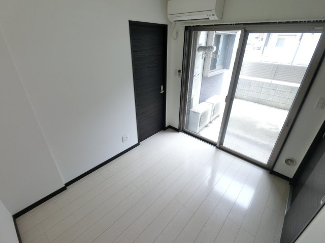ＲＩＫＡＯＮ船橋湊町の洋室