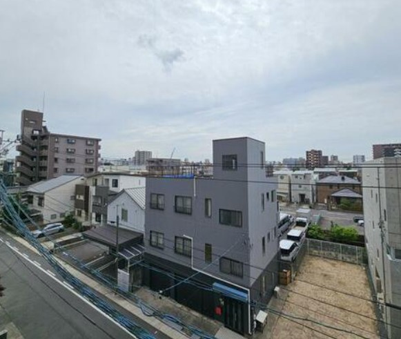 プレサンスロジェ志賀本通の展望|広がる青空と街並みを一望♪開放感あふれる眺望です