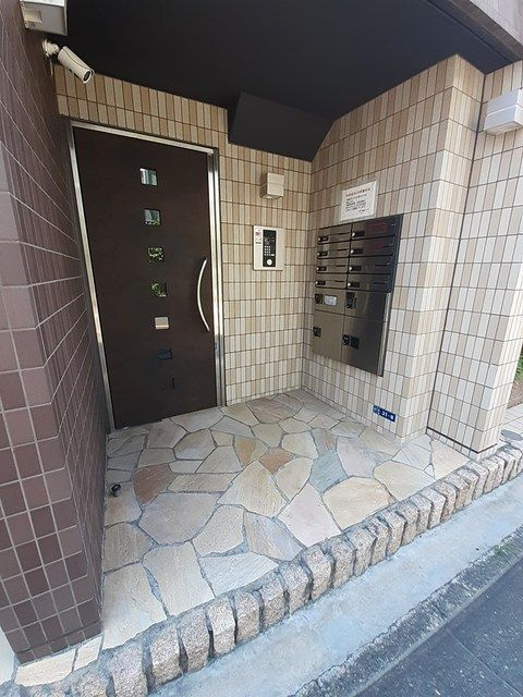 エスポワール・南千束のエントランス