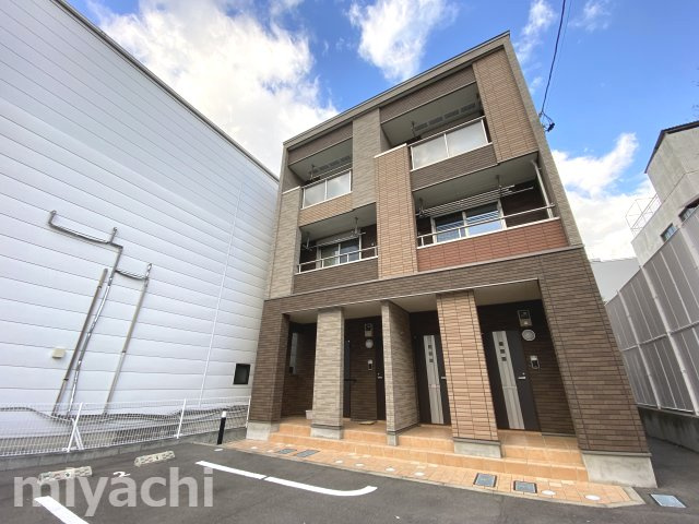 コロレ　西新町