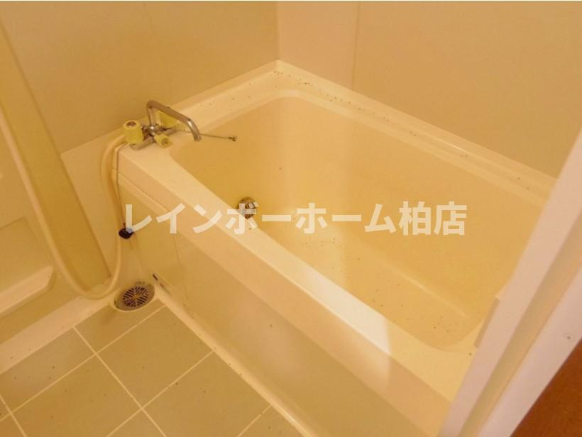 特典：仲介手数料が無料です!!の浴室|日々の暮らしに欠かせないお風呂です