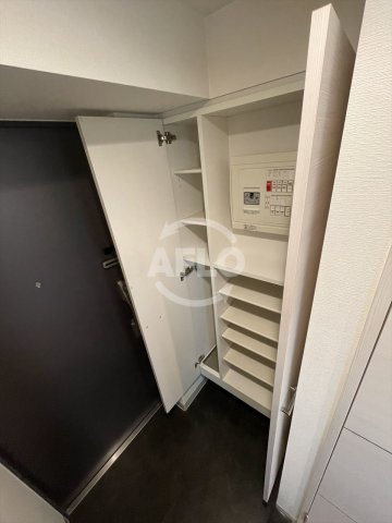 アーバネックス大阪城WESTの収納|アーバネックス大阪城WEST　シューズボックス